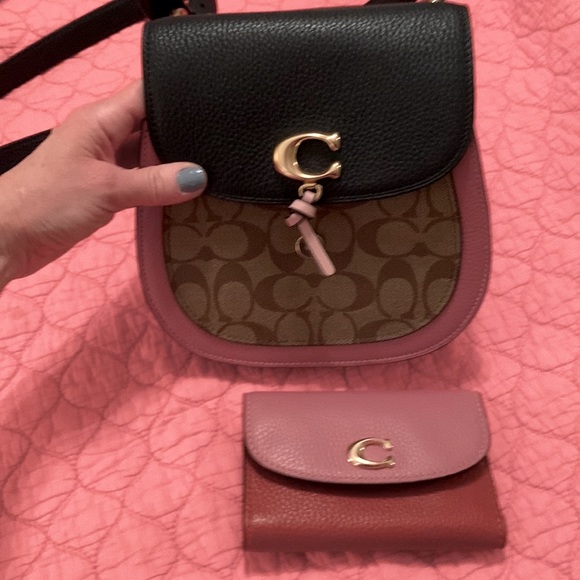 BRAND NEW!! COACH REMI SADDLE BAG!! GREAT VALUE!!! - Picture 6 of 16